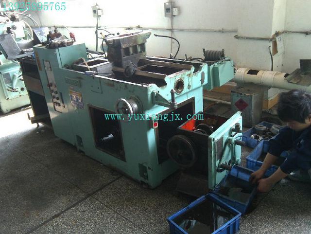 銑床維修機(jī)床液壓裝置的說明